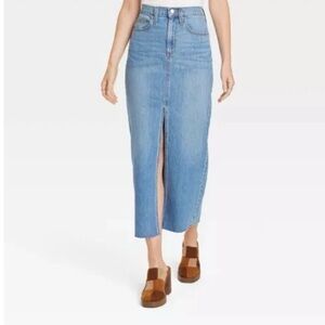 NWT! Women's High-Rise Denim Maxi Skirt - Universal Thread Medium Wash
